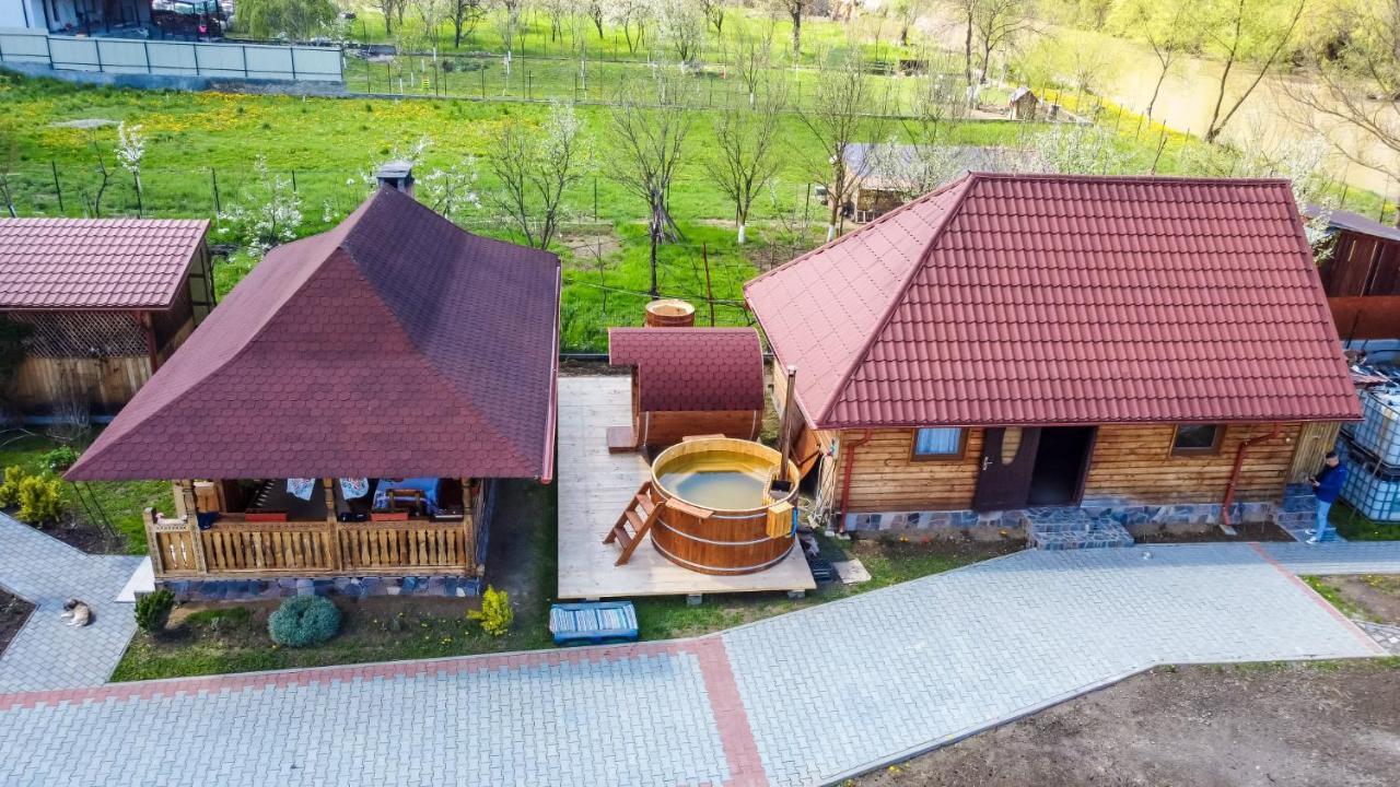 Casa Nely Hotel Sighetu Marmaţiei Exterior foto